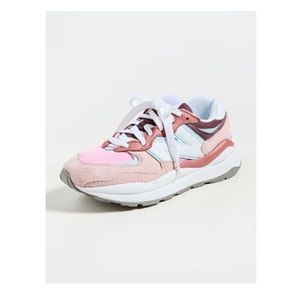 New Balance 5740 sneakers in Pink Pink, size 6.5